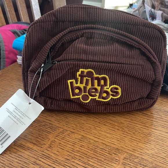 Hey there, looking for a limited edition justin beibs fanny, - Picture 3 of 3